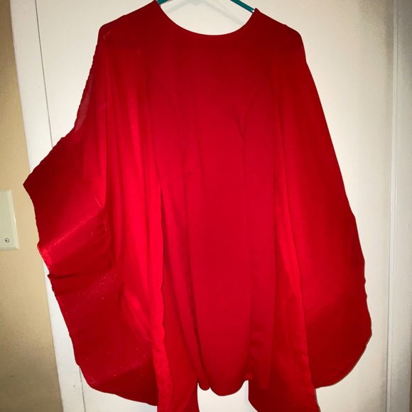 Beautiful red dress Fashionnova!! - Picture 1 of 3